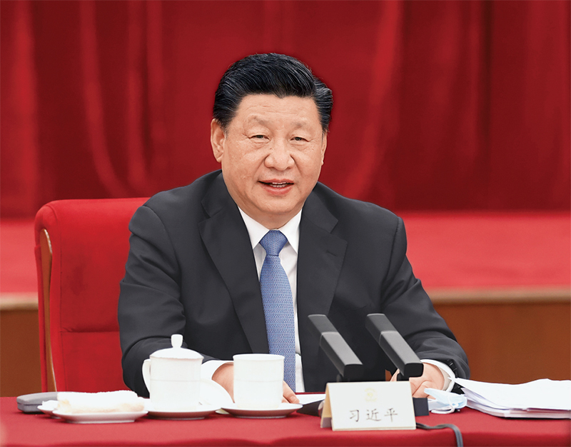 2022年3月6日，中共中央总书记、国家主席、中央军委主席习近平看望参加全国政协十三届五次会议的农业界、社会福利和社会保障界委员，并参加联组会，听取意见和建议。中共中央政治局常委、全国政协主席汪洋参加看望和讨论。 新华社记者 鞠鹏/摄